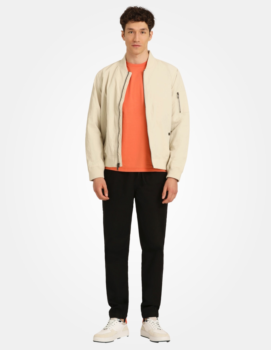 Jogger slim Dockers con bolsillos