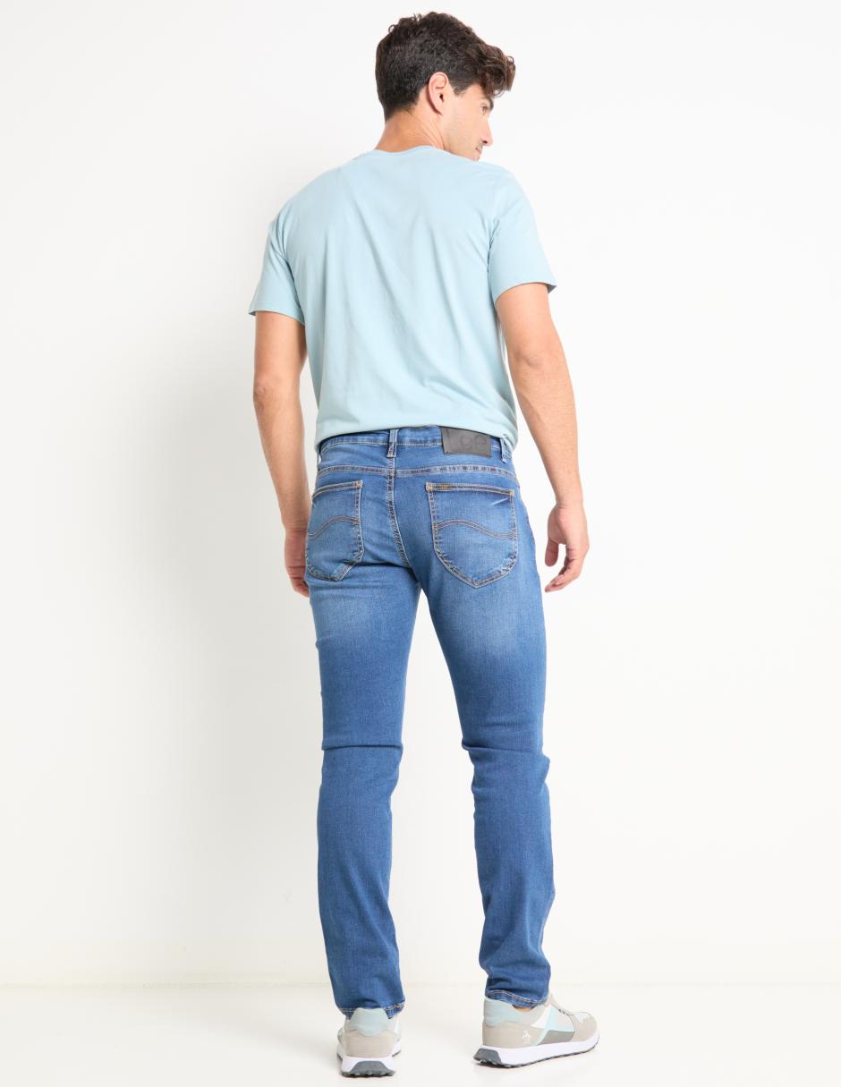 Jeans slim lavado whisker para hombre 5