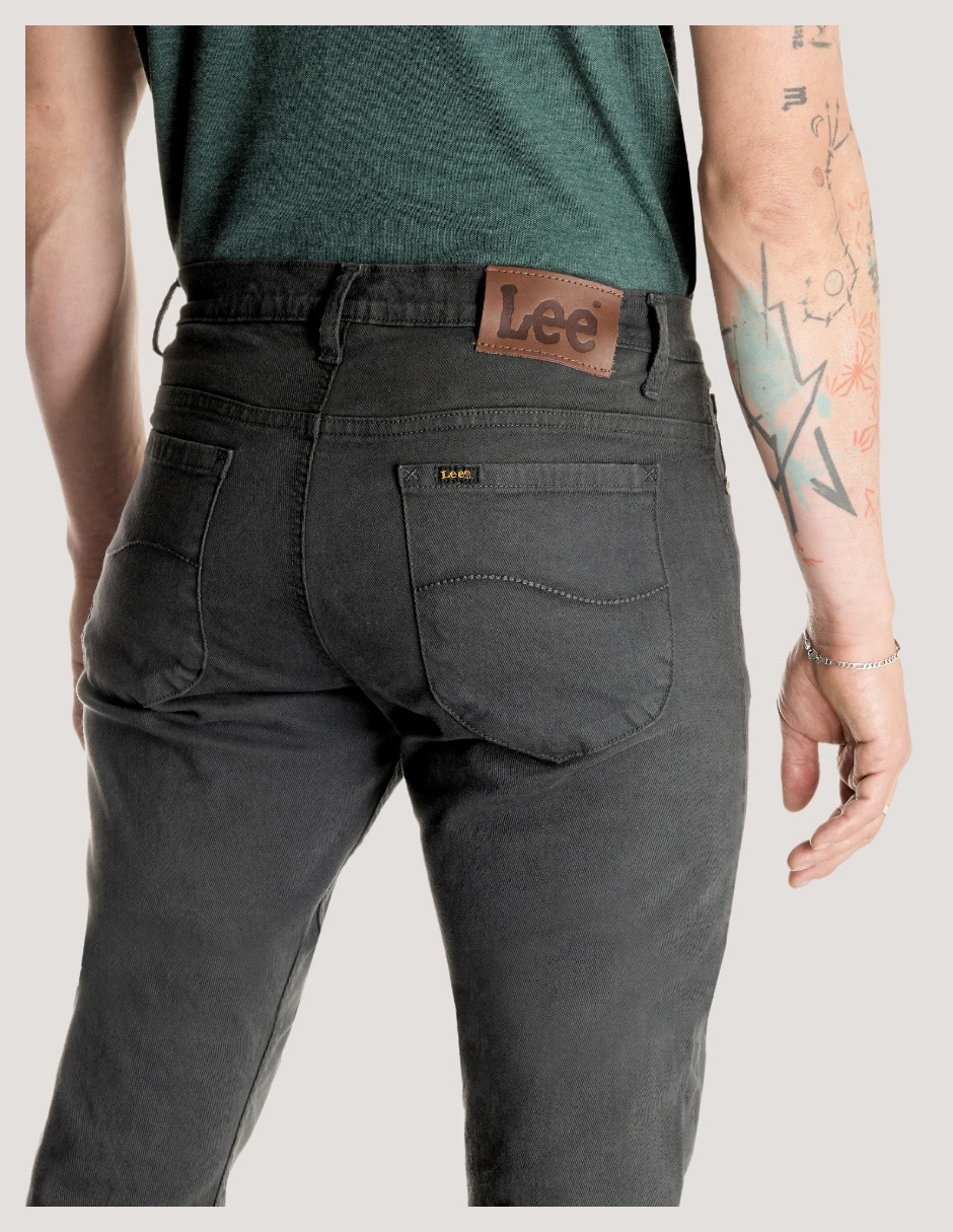 Jeans slim para hombre 7