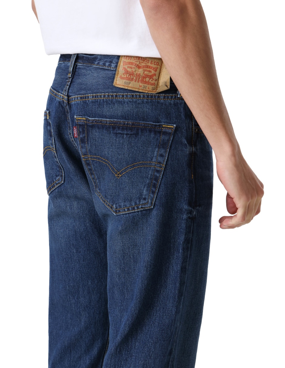 Jeans straight Levi´s lavado medio para hombre