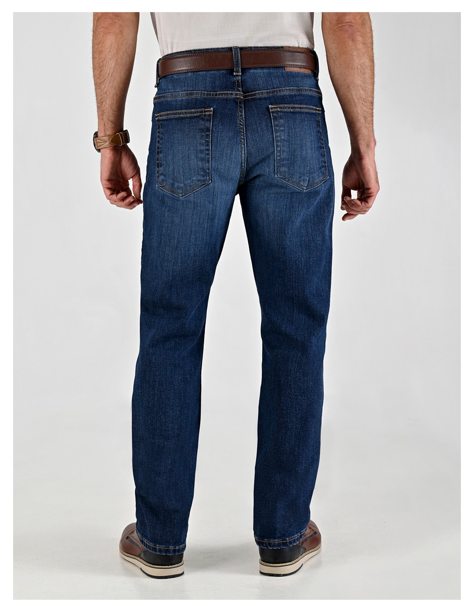 Jeans straight lavado stone wash para hombre