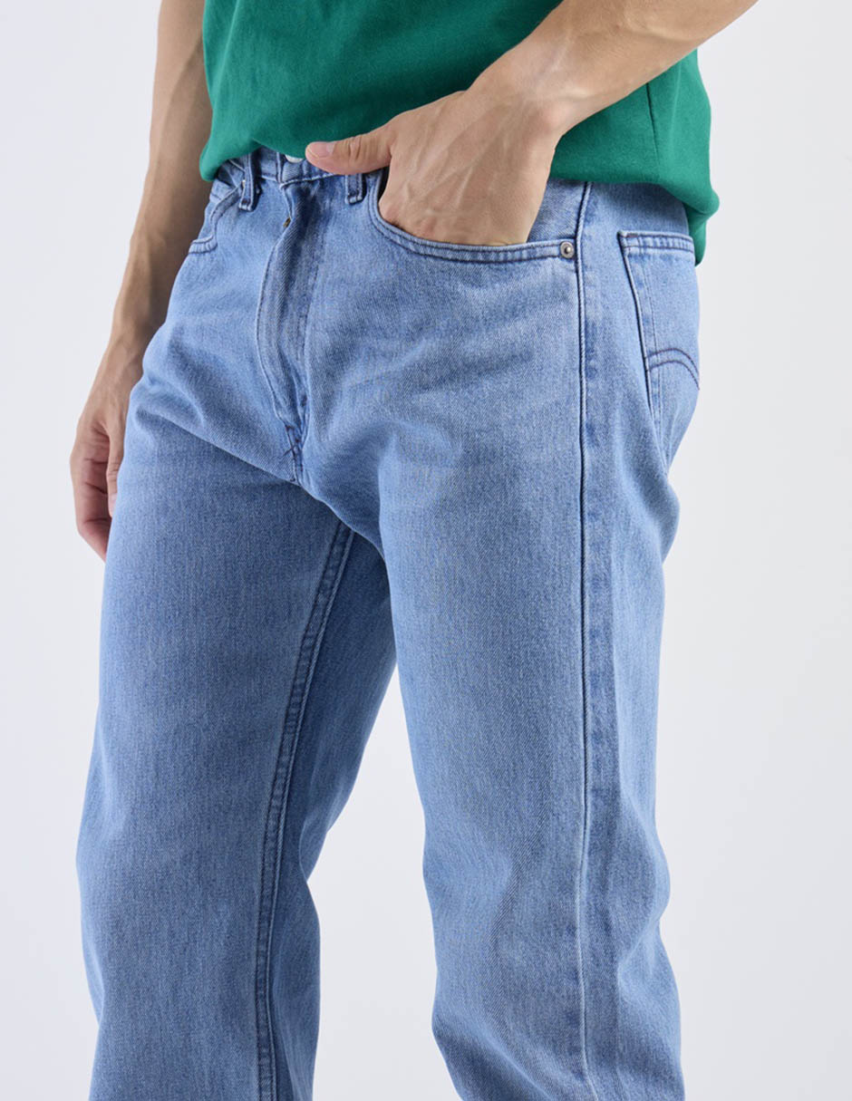 Jeans relaxed lavado medio para hombre 14