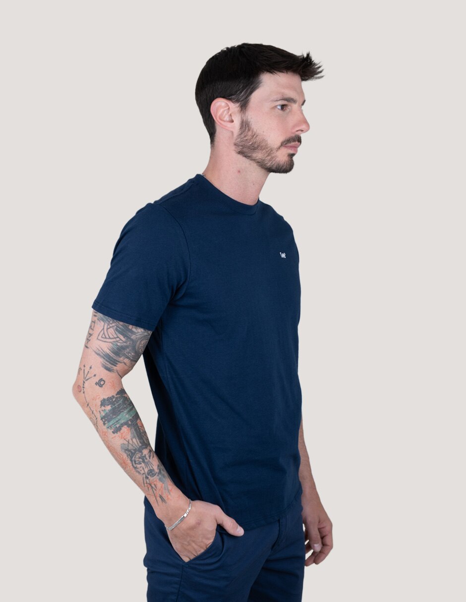 Playera cuello redondo para hombre 7