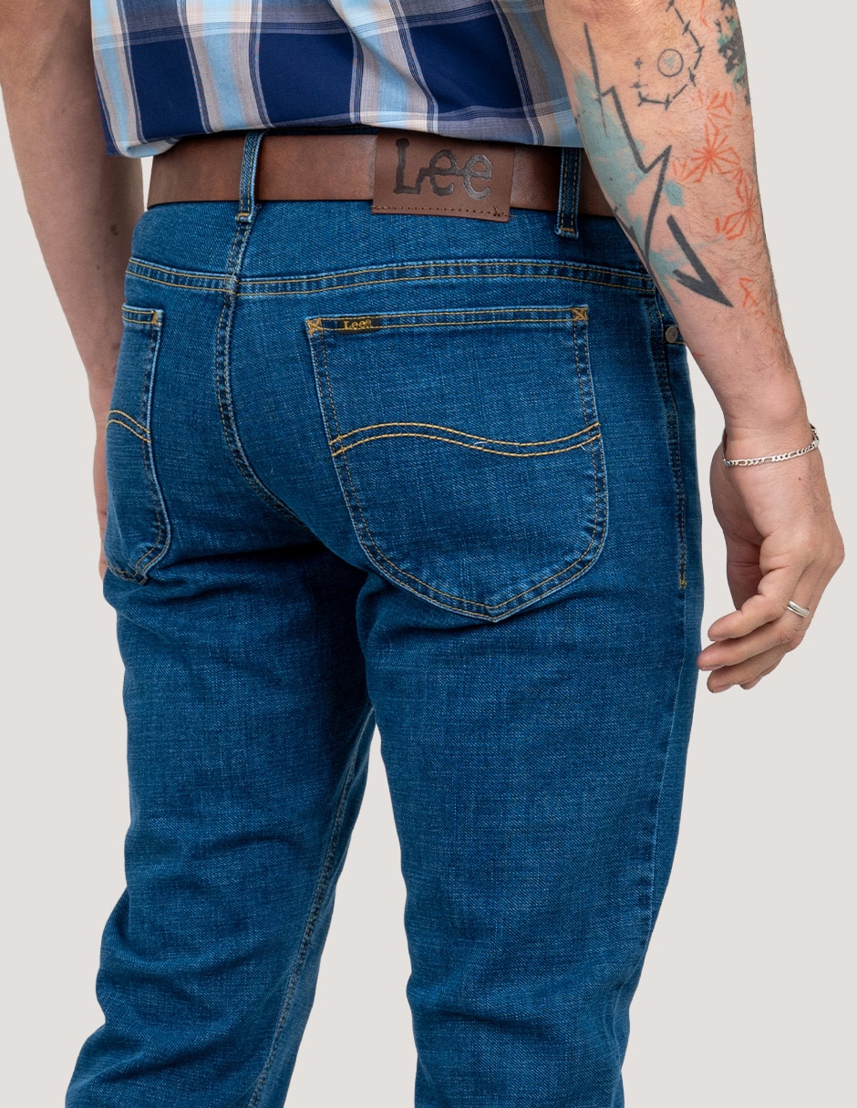 Jeans regular lavado whisker para hombre 5